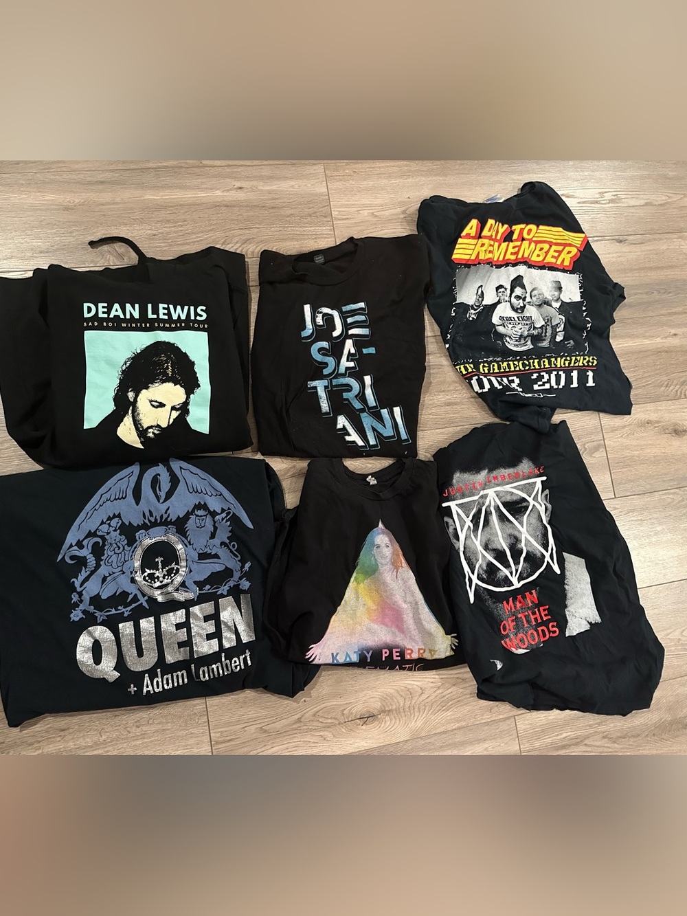 Concert tour band shirts and hoodie queen day to remember satriani etc lot